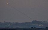Tir de roquette depuis la bande de Gaza (Crédit : Jack Guez/AFP)