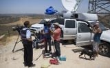 Des journalistes à Gaza, le 9 juillet 2014 (Crédit : Yonatan Sindel/Flash 90)