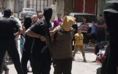Capture d'écran des "collaborateurs" présumés d'Israël (Crédit : YouTube)