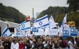 Rassemblement à Berlin contre l'antisémitisme, le 14 septembre 2014. (Crédit : AFP/John MacDougall)