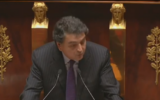 Le député LR Pierre Lellouche à l'Assemblée nationale française. (Crédit : capture d’écran LCP)