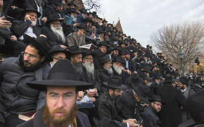 Des émissaires du mouvement Habad Loubavitch venus du monde entier assister à la conférence annuelle à New York, Etats-Unis. (Crédit : Adam Ben Cohen/Chabad.org)