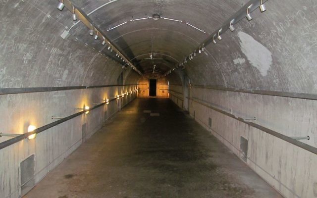 Un bunker nazi restoré en Allemagne (Crédit : CC BY-SA, David Holt, Flickr)