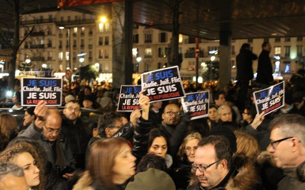 Rassemblement à St-Mandé et Vincennes pour les 4 victimes juives du terrorisme - 10 janvier 2015 (Crédit : Glenn Cloarec)