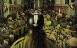 Des soldats parachutistes à bord d'un C-130 Hercules le 17 janvier 17  2012 (Crédit : Unité des portes-paroles de l'IDF)
