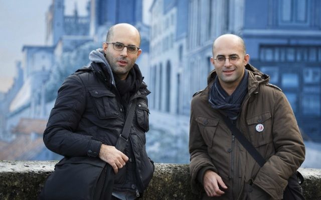 Les frères Hanuka de la bande dessinée au festival d'Angoulême (Crédit : AFP)