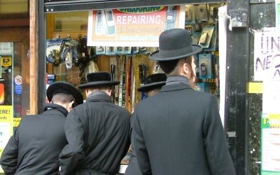 Des ultra-orthodoxes à tamford Hill - Londres (Crédit : CC BY dcaseyphoto, Flickr)
