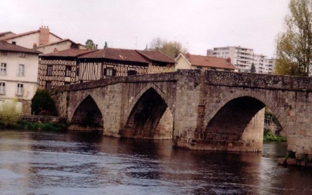 Ville de Limoges, France (Crédit : CC-BY-SA Traumrune/Wikimedia Commons) Ville de Limoges, France (Crédit : CC-BY-SA Traumrune/Wikimedia Commons)