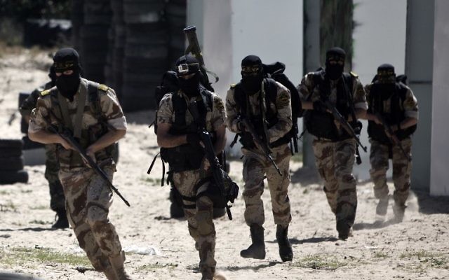 Des membres du Jihad islamique palestinien, le 6 mars 2015. (Crédit : AFP)