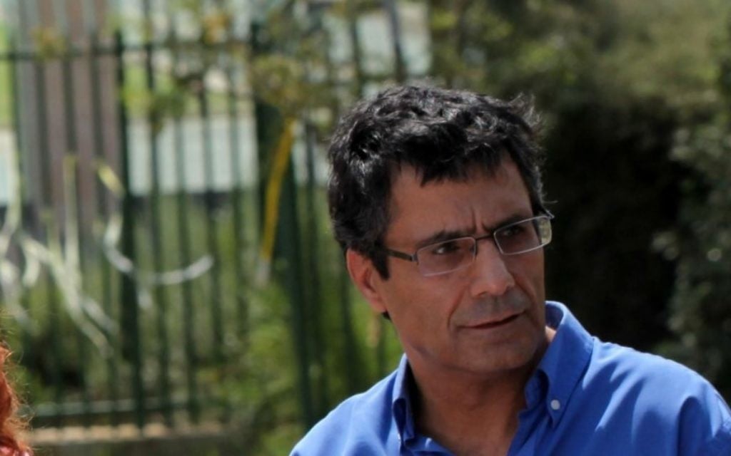 Yossi Yona  lors d'une conférence de presse en 2011. (crédit photo: Yossi Zamir/Flash 90)