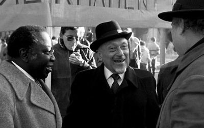 Elio Toaff à Rome en 1985 (Crédit : Wikimedia Commons / indeciso 42 Free Document)