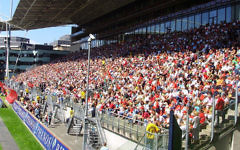 Les supporters du FC Utrecht. Illustration (Crédit : Geüpload porte Luctor/CC BY-SA 3.0/Wikimedia Commons)