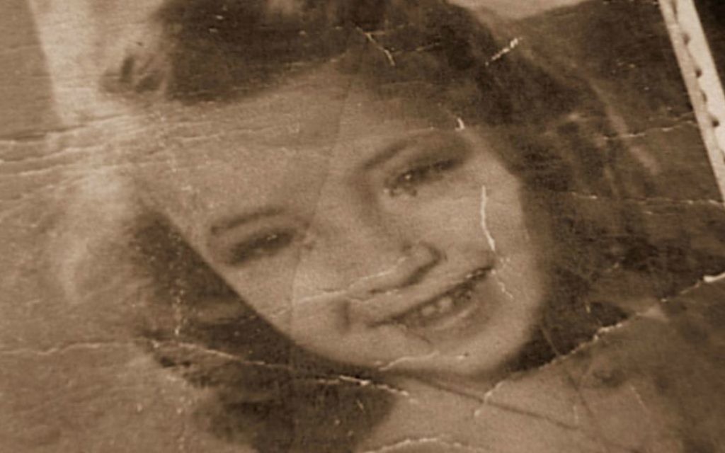 Une enfant victime d'abus sexuels pendant l'Holocauste. Du film documentaire "Screaming Silence". (Crédit : Autorisation)