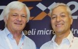 Shmuel Barkan (à gauche) et Shlomo Gradman à ChipEx2015 (Crédit Photo: Autorisation)