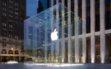 L'Apple Store sur la Cinquième Avenue à Manhattan (Credit : Apple)