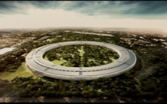 Une restitution artistique d'une vue aérienne du nouveau siège d'Apple, tel que présenté par Steve Jobs au Conseil municipal de Cupertino, le 7 juin 2011 (Crédit : Ville de Cupertino)