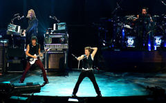 Bon Jovi en concert à Montréal, en 2007 (Crédit : Rosana Prada/Wikimedia)