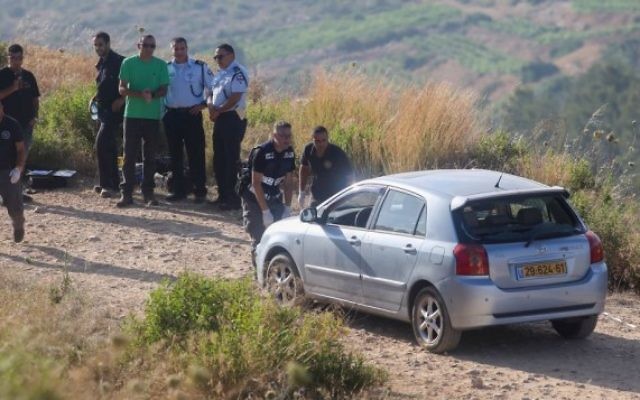La scène après une attaque à l'implantation de Dolev, le 19 juin (Crédit : Flash90)