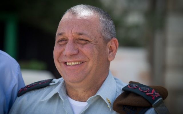 Le chef d'Etat-major de l'armée israélienne, Gadi Eizenkot (Crédit : Miriam Alster/Flash90) Le chef d'Etat-major de l'armée israélienne, Gadi Eizenkot (Crédit : Miriam Alster/Flash90)