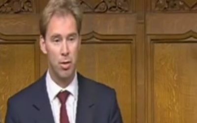 Le ministre britannique Tobias Ellwood le 24 juin 2009 (Capture d'écran YouTube )