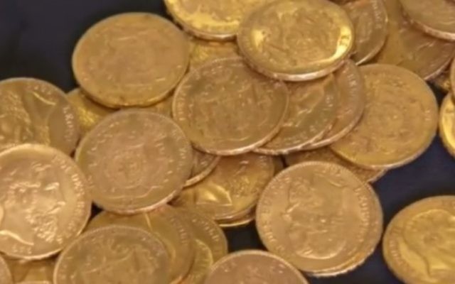 Les pièces d'or auraient été enfouies dans les derniers jours de la guerre (Capture YouTube) Les pièces d'or auraient été enfouies dans les derniers jours de la guerre (Capture YouTube)
