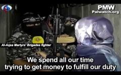 Capture d'écran d'une émission dans laquelle des combattants de la branche militaire du Fatah demande de l’argent à l’Iran pour attaquer Israël (Youtube/palwatch)