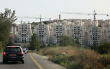 La construction de logements à Beit Shemesh en mai 2012 (Crédit : Nati Shohat / Flash90)