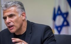 Yaïr Lapid, le 27 juillet 2015 (Crédit : Yonatan Sindel/Flash90)