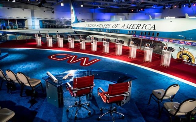 Le plateau du débat des candidats aux primaires du parti républicain organisé par la CNN le 16 septembre 2015 au Ronald Reagan Presidential Library and Museum à Simi Valley en Californie (Photo: page Facebook de la CNN) Le plateau du débat des candidats aux primaires du parti républicain organisé par la CNN le 16 septembre 2015 au Ronald Reagan Presidential Library and Museum à Simi Valley en Californie (Photo: page Facebook de la CNN)