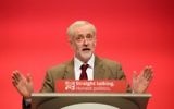 Le chef du Parti travailliste britannique Jeremy Corbyn pendant la conférence annuelle de son parti à Brighton, en Angleterre, le 29 septembre 2015. (Crédit : Leon Neal / AFP)