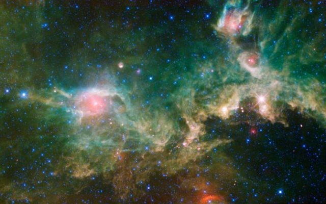 La nébuleuse de la Mouette, vue grâce à la mosaïque infrarouge de Wide-field Infrared Survey de la NASA Explorer. (Crédit : NASA / Flash90) La nébuleuse de la Mouette, vue grâce à la mosaïque infrarouge de Wide-field Infrared Survey de la NASA Explorer. (Crédit : NASA / Flash90)