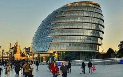 La mairie de Londres, le London City Hall, en Angleterre, le 22 octobre 2011 (Crédit : Garry Knight, via Flickr, CC-BY-SA)