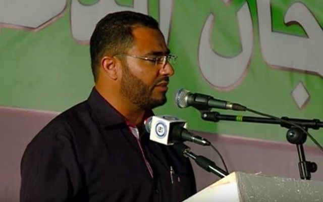 Sheikh Yusef Abu Gammah, un haut responsable de la branche nord du Mouvement islamique en Israël (Crédit : Capture d'écran YouTube) Sheikh Yusef Abu Gammah, un haut responsable de la branche nord du Mouvement islamique en Israël (Crédit : Capture d'écran YouTube)