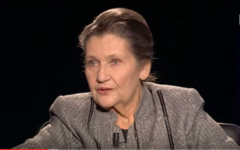 Simone Veil (Crédit : capture d’écran YouTube/La Traversée Du Miroir-Simone Veil, Abd Al Malik)