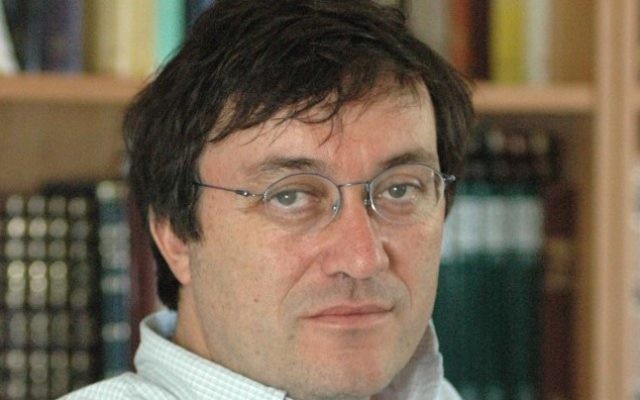 Le professeur Moshe Halbertal (Crédit : CC-BY-Tzahy Lerner, Wikimedia Commons) Le professeur Moshe Halbertal (Crédit : CC-BY-Tzahy Lerner, Wikimedia Commons)