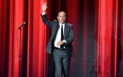 Le comédien Jerry Seinfeld assiste aux Red Ball des Amis américains du Magen David Adom au Beverly Hilton Hôtel le 22 octobre 2015, Beverly Hills, Californie (Crédit :  Alberto E. Rodriguez / Getty Images for MDA)