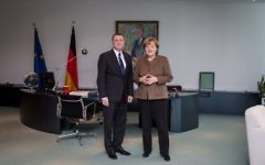 Yuli-Yoel Edelstein et Angela Merkel (Autorisation)