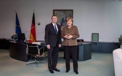 Yuli-Yoel Edelstein et Angela Merkel (Autorisation)
