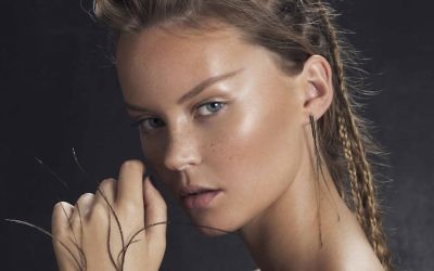 Miss Israel, Avigail Alfatov, 19 ans, en lice pour le concours Miss Univers, qui sera diffusé le 20 décembre 2015. (Crédit : Alfatov)