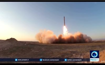 Le lancement d'un essai du missile Emad de longue portée balistique de l'Iran le 11 octobre, 2015 (Crédit : Capture d'écran YouTube Capture Press TV)