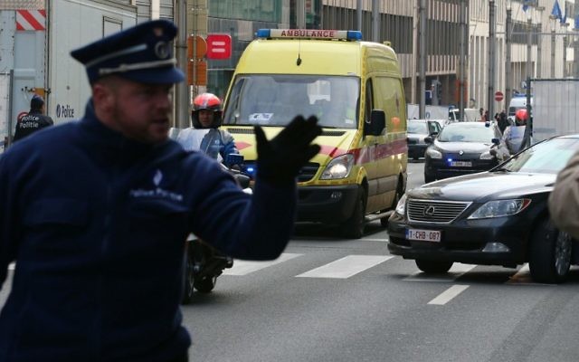Rue de la Loi près de la station de métro Maalbeek à Bruxelles, le 22 mars 2016 (Crédit : AFP / Belga / NICOLAS MAETERLINCK / Belgium OUT)
