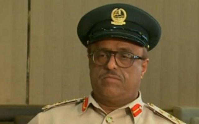 Dahi Khalfan Tamim (Crédit : Capture d'écran Al Jazeera English/YouTube)
