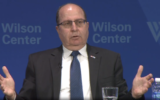 Le ministre de la Défense Moshe Yaalon au centre Wikson à Washington, le 14 mars 2016. (Crédit : capture d'écran de la diffusion sur internet)