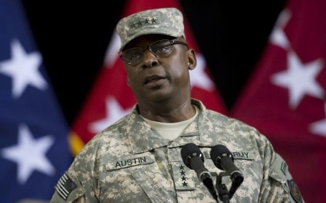 Lloyd Austin, chef du Centcom, en 2010 (Crédit : MC1 Chad J. McNeeley/Domaine public)