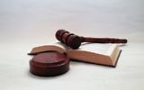 Illustration : Le tribunal de Foix a condamné un homme à 30 mois de prison pour apologie de terrorisme et menaces spécifiques envers les Juifs. (Crédit : Pixabay/Domaine public)