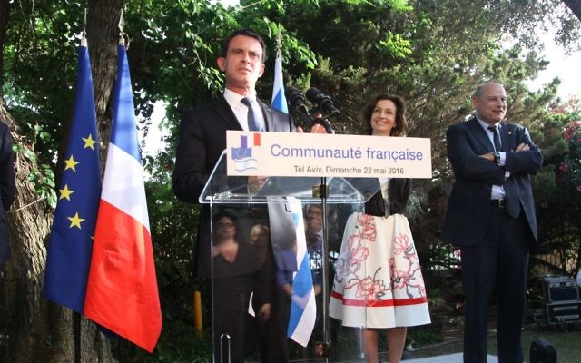 Manuel Valls, le 22 mai à Tel Aviv (Crédit : Marine Crouzet/ Ambassade de France en Israël)