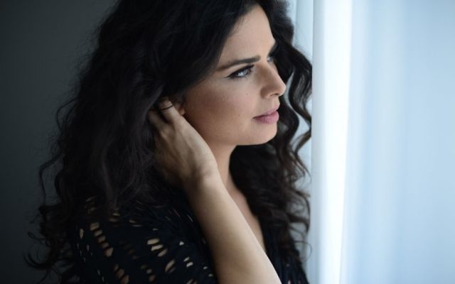 La chanteuse Shirel (Crédits : Alon Shafransky)