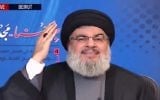 Le dirigeant du Hezbollah Hassan Nasrallah donne un discours depuis Beyrouth au Liban, le 12 mai 2016 (Crédit : capture d'écran Press TV)