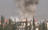 Une frappe aérienne présumée russe sur le camp de réfugiés palestiniens de Khan Eshieh, dans le sud de la Syrie, en mai 2016. (Crédit : capture d'écran YouTube)