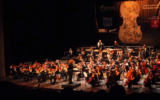 Les musiciens de l'Orchestre des jeunes de Palestine en concert à Ramallah en 2013. Illustration (Crédits : capture d'écran YouTube / Elias Nawawieh)